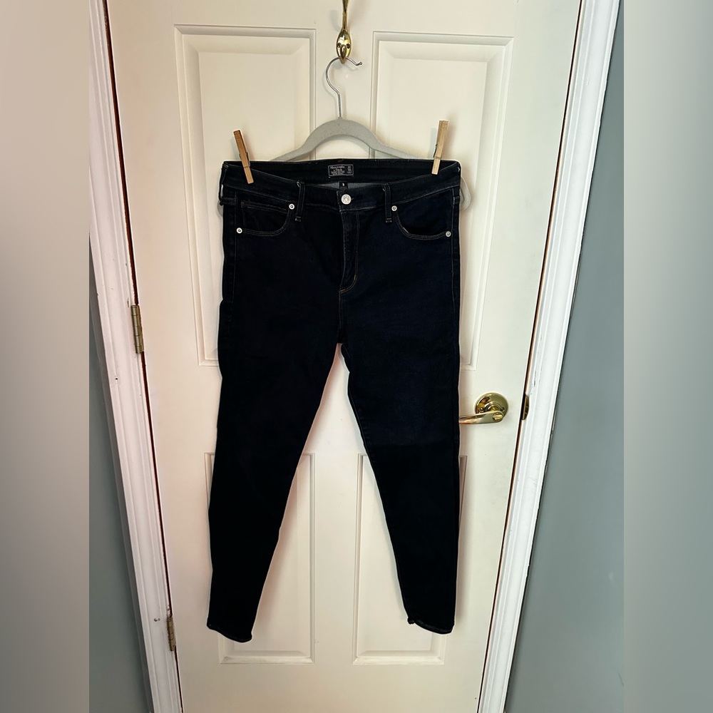 Abercrombie & Fitch Simone High Rise Super Skinny